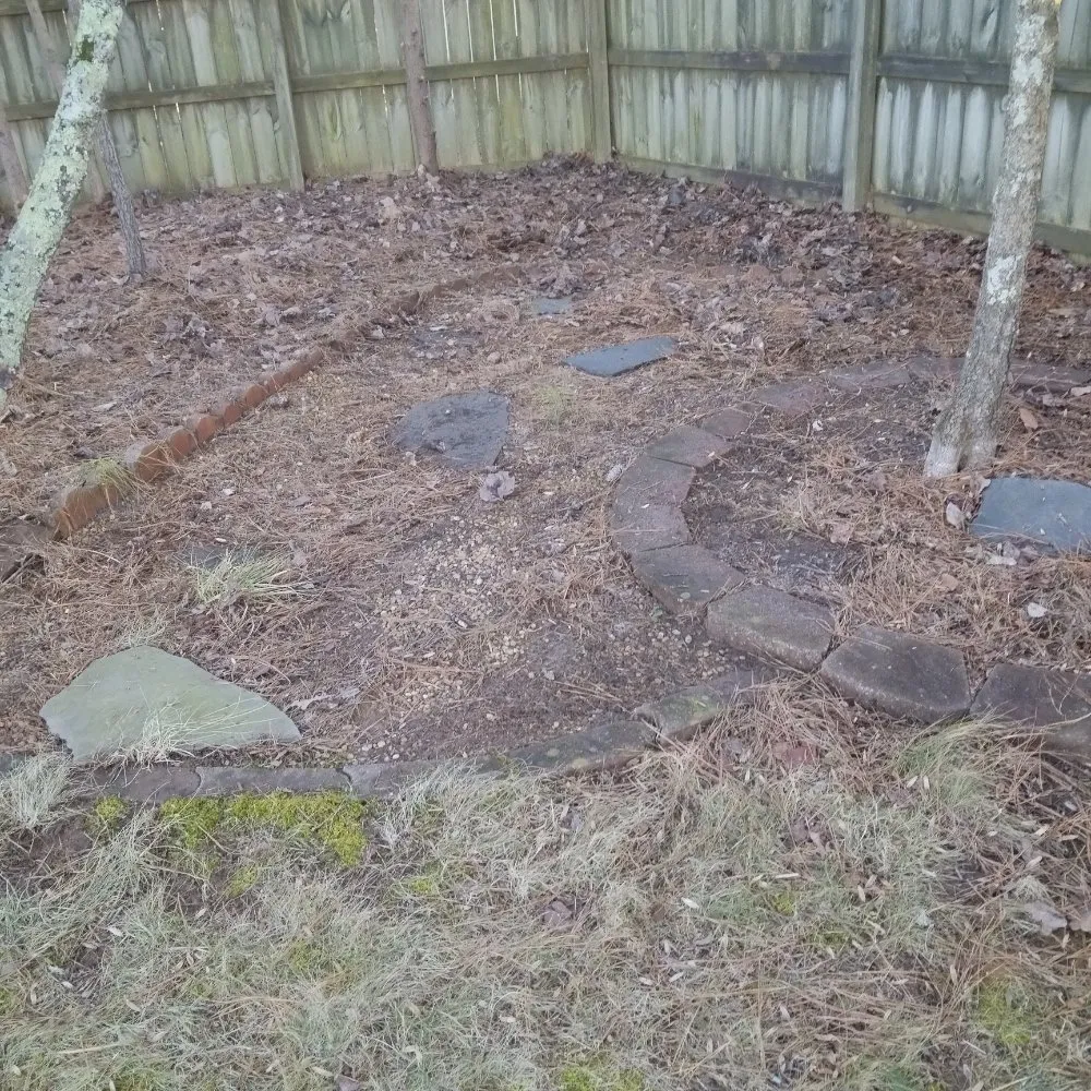 Custom lawn care service near you across Dawsonville, GA - Tallant Outdoors