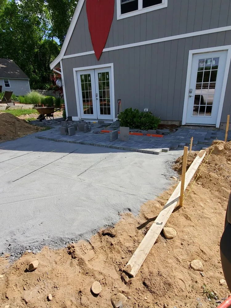 Local residential landscaping in Plymouth, MA by Taller Landscaping and Construction