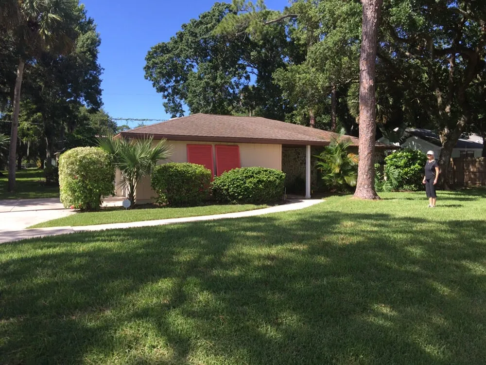 Expert lawn mowing service experts serving Vero Beach, FL - Taming Nature Lawn Care Services