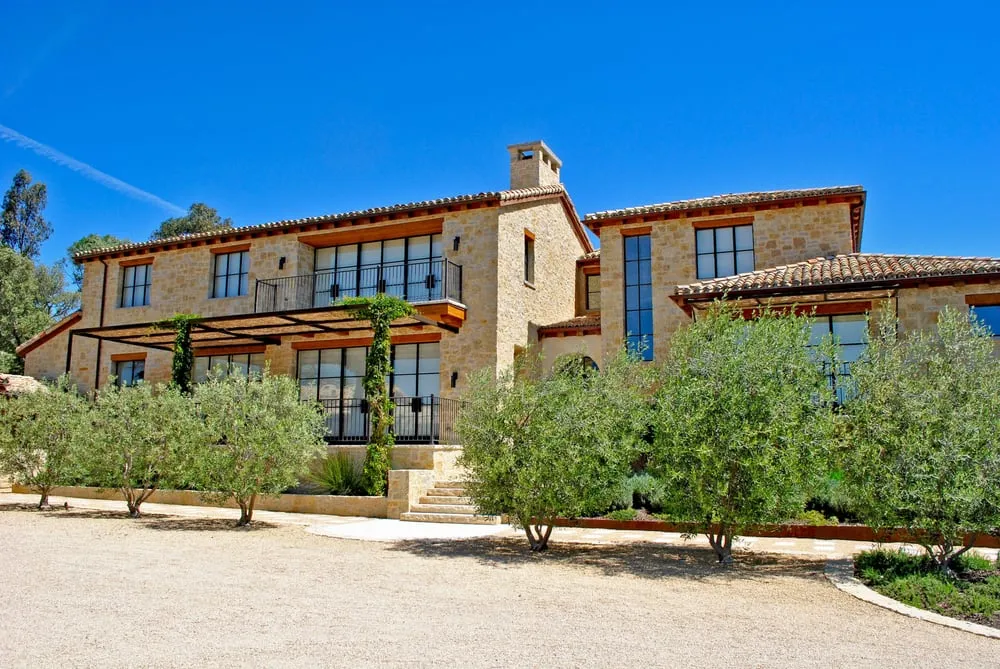 Local landscape installation in Morgan Hill, CA by Tamura Designs