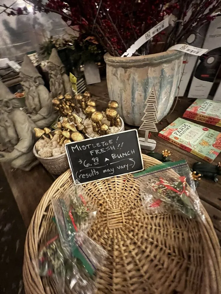 Custom landscaping services for residential properties in Minneapolis, MN by Tangletown Gardens