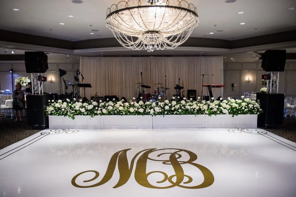 Professional garden landscaping for homes across Houston, TX - Tanglewood Flowers & Garden