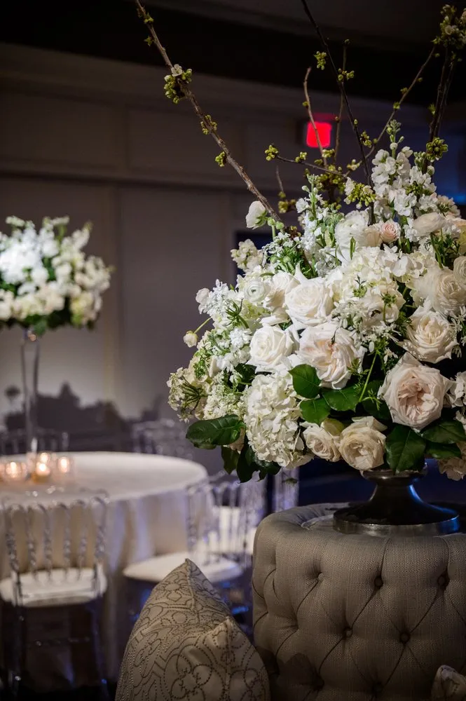 Affordable lawn care service near you across Houston, TX - Tanglewood Flowers & Garden