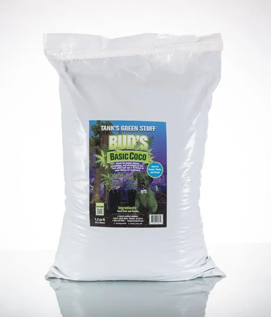 Custom lawn care service in Tucson, AZ by Tank's Green Stuff