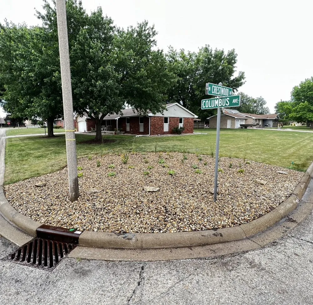 Affordable landscape design for homes in Morton, IL by Tanner Lawn Care