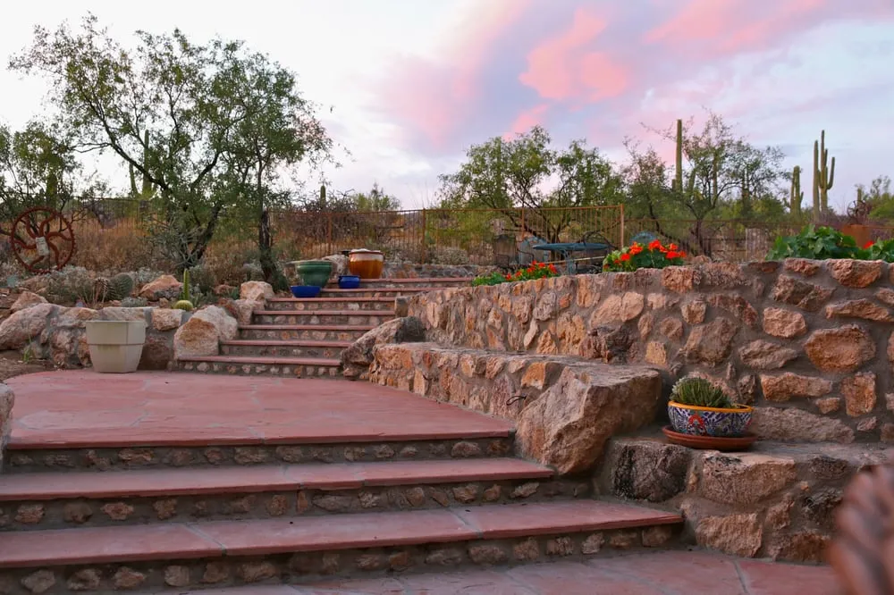 Expert garden landscaping with custom design in Tucson, AZ by Tanque Verde Construction