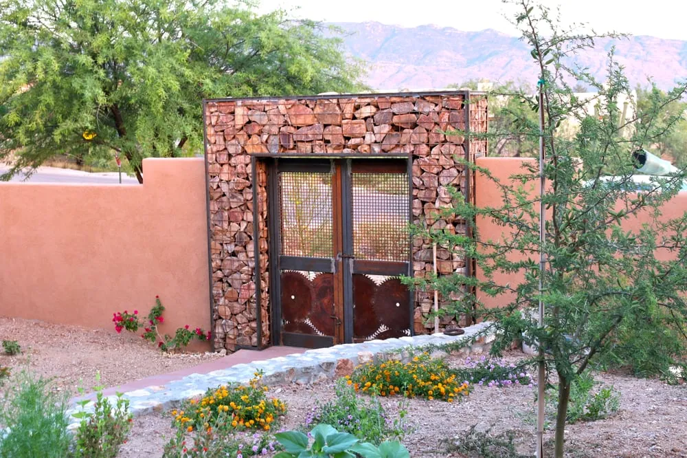 Top-rated yard cleanup service experts serving Tucson, AZ - Tanque Verde Construction