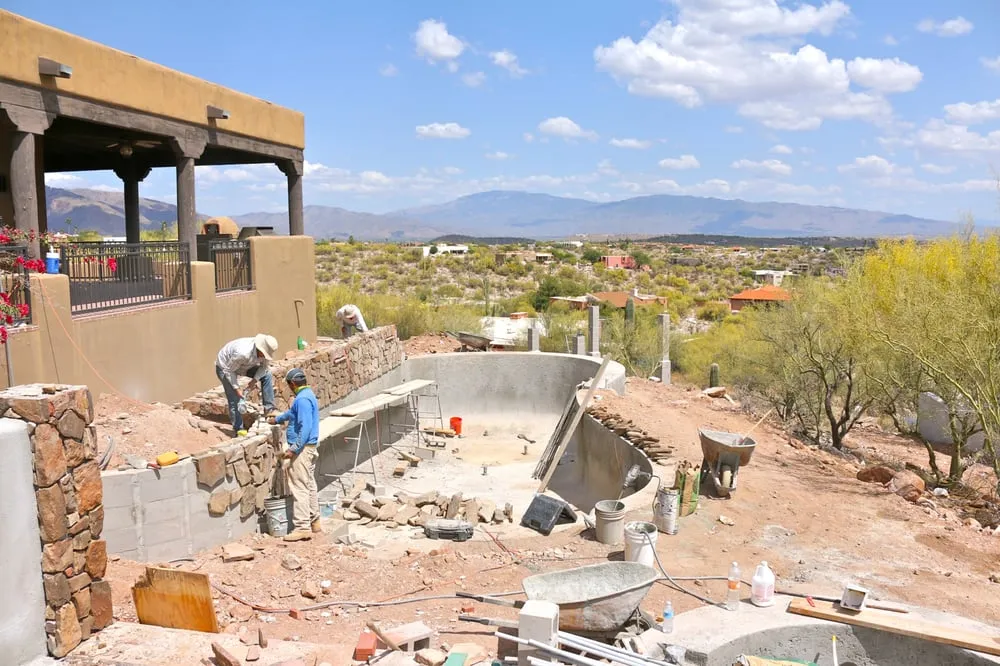 Trusted landscaping services experts serving Tucson, AZ - Tanque Verde Construction