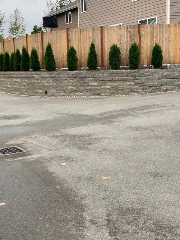 Custom residential landscaping experts serving Renton, WA - Tan's Landscape