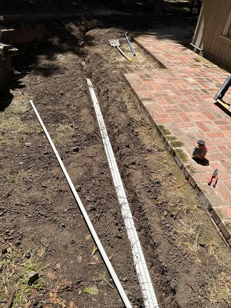 Professional outdoor landscaping experts serving Royal Oaks, CA - Tapias New Generation