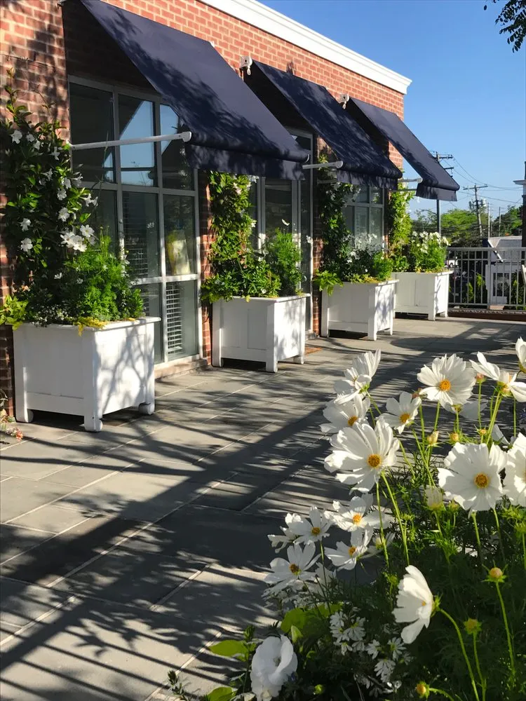 Expert outdoor landscaping for residential properties across Southampton, NY - Tara Gardens