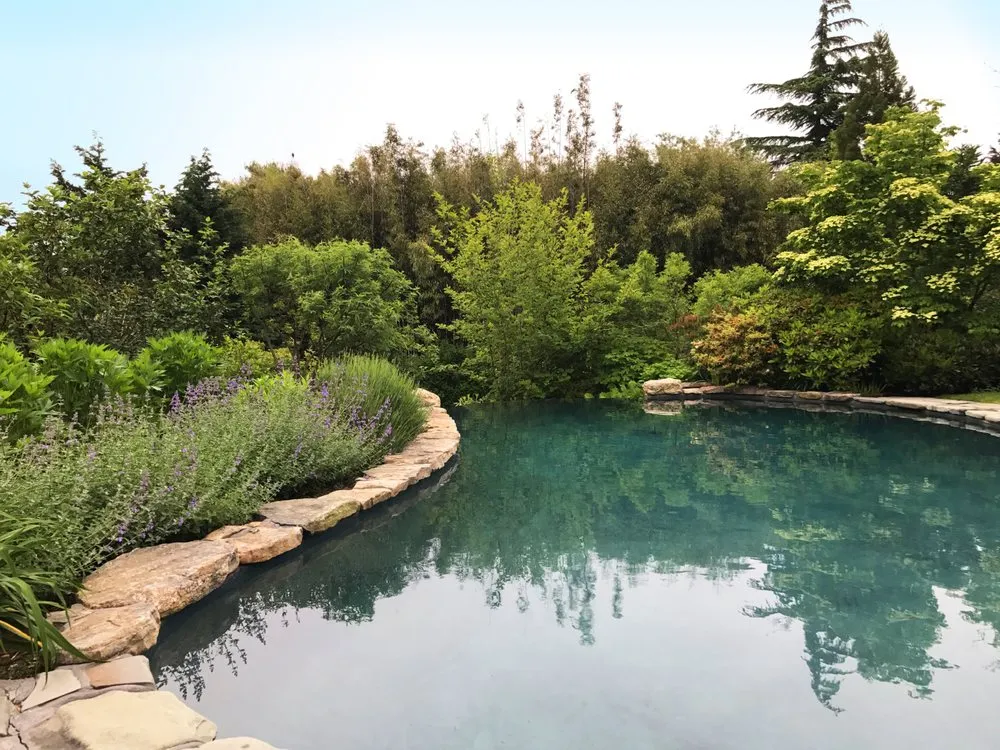 Top-rated lawn care service in Southampton, NY - Tara Gardens