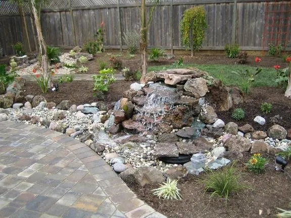 Custom landscaping services for outdoor upgrades in Windsor, CA by Tarantino's Yardscapes