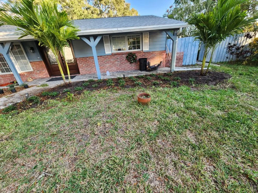 Affordable garden landscaping near you in St. Petersburg, FL by Tarpon Lawn And Pest