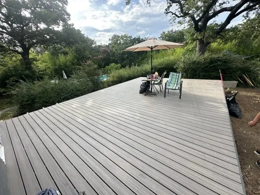 Tarrant Exterior Logo