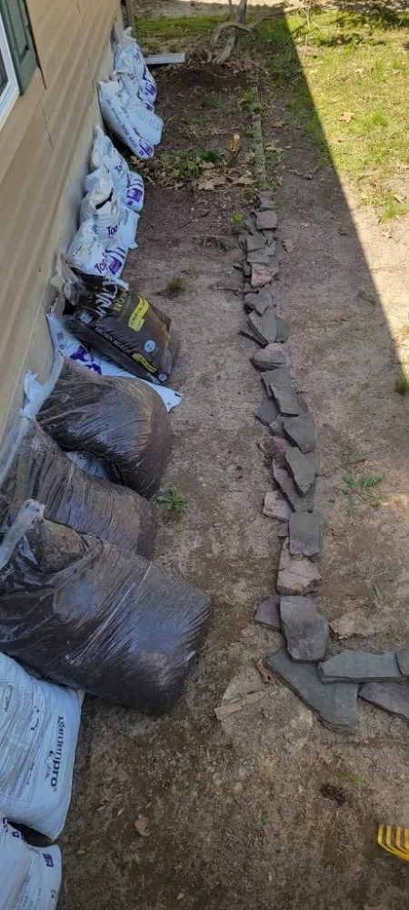 Expert yard maintenance for homes in Lincoln, DE by Task Us Anything