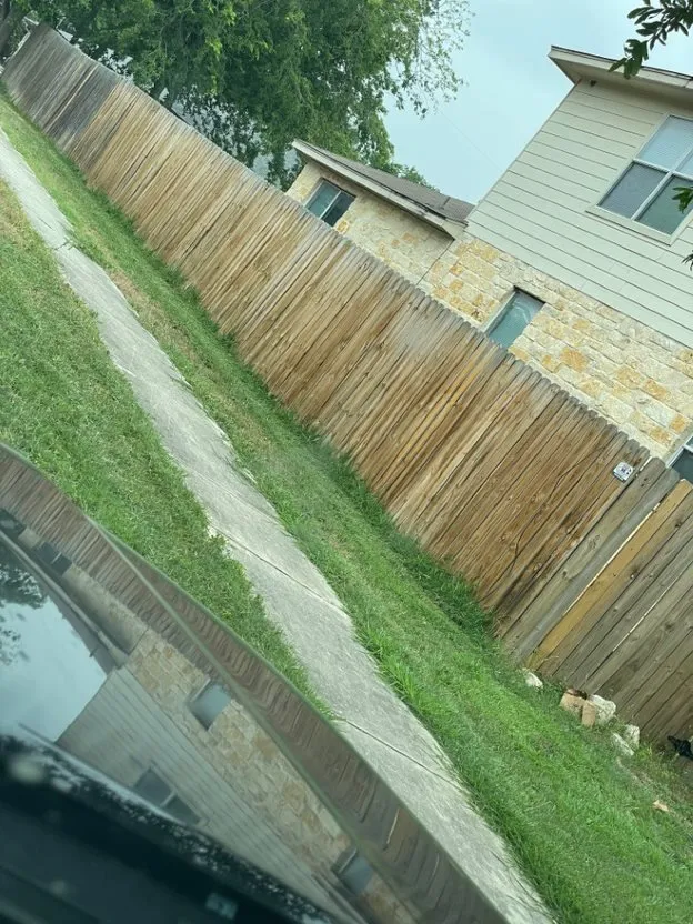 Custom lawn care service experts serving Holmdel, NJ - TaskEasy by Workwave