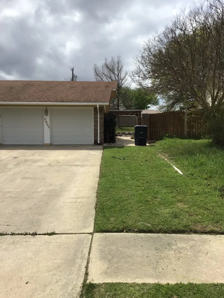 Custom yard maintenance in Killeen, TX - Tate’s Family Services