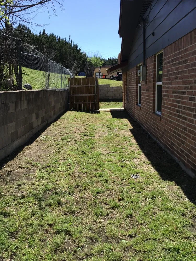 Local lawn mowing service in Killeen, TX - Tate’s Family Services