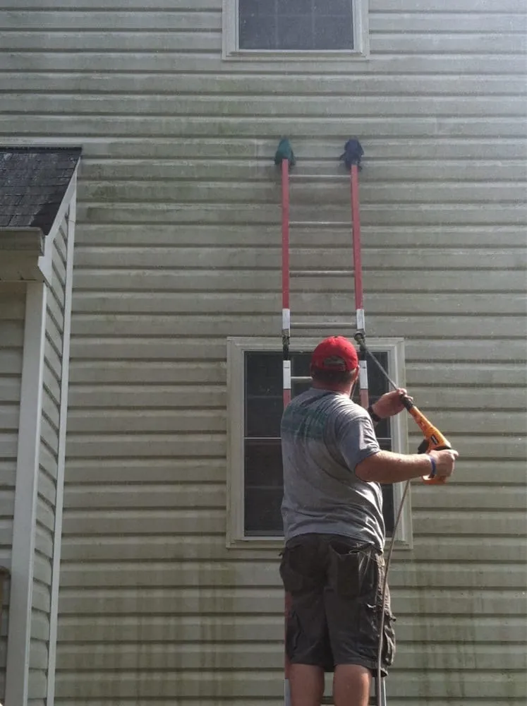 Trusted garden landscaping for homes in New Kent, VA by Tate's Lawn Care