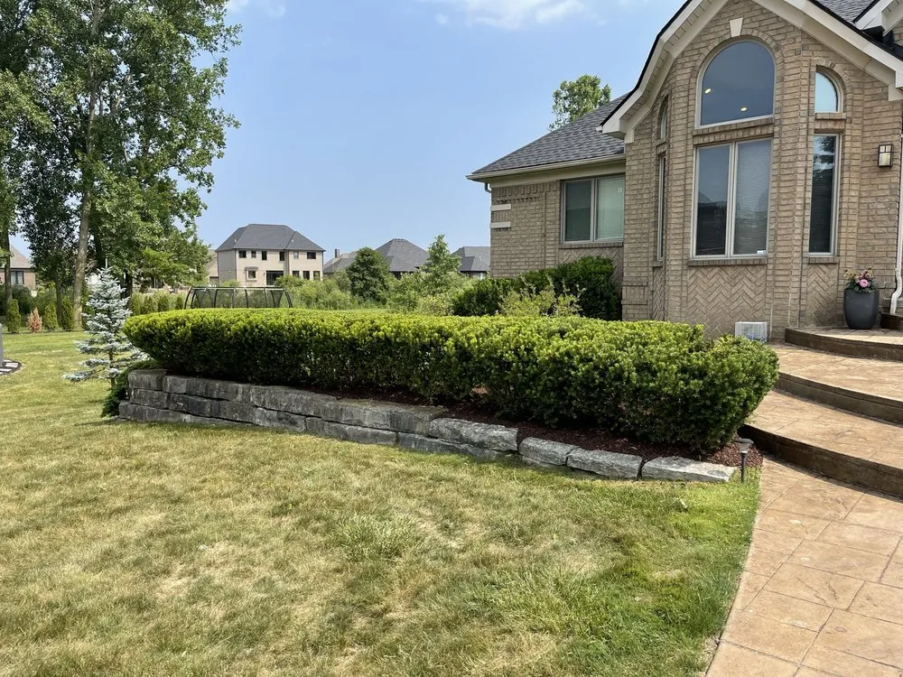 Professional residential landscaping for beautiful yards in Richmond, MI by Tatrabuilt