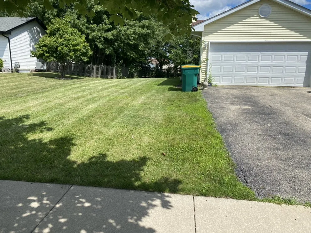 Expert garden landscaping in Joliet, IL - Tatum n Sons Lawn Care