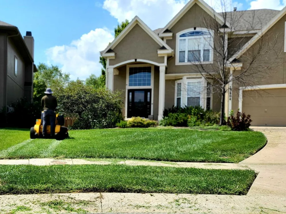 Professional lawn care service experts serving Overland Park, KS - Taussig