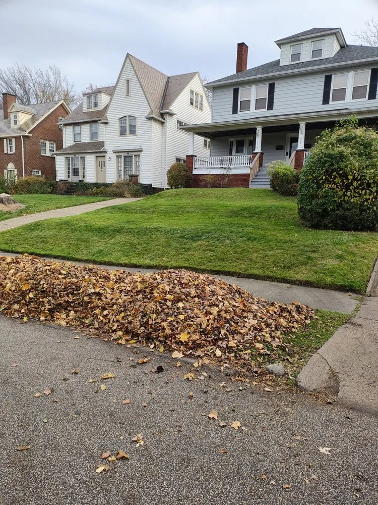 Top-rated outdoor landscaping with custom design in Cleveland, OH by Tay Tay's Lawn Care