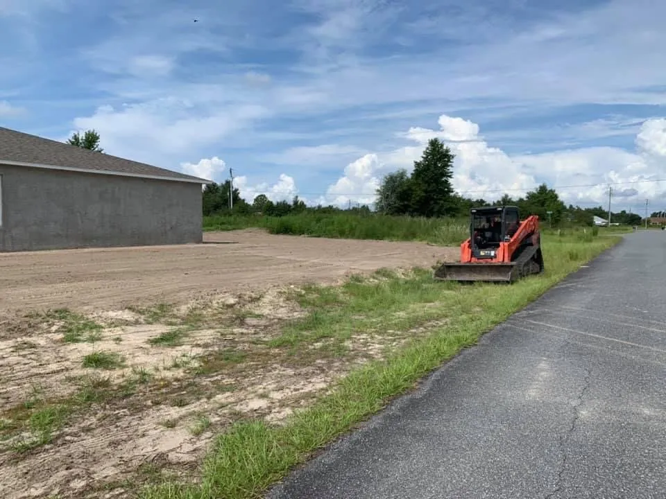 Affordable garden landscaping in Bushnell, FL - Taylor & Sons Ground Breaking LLC