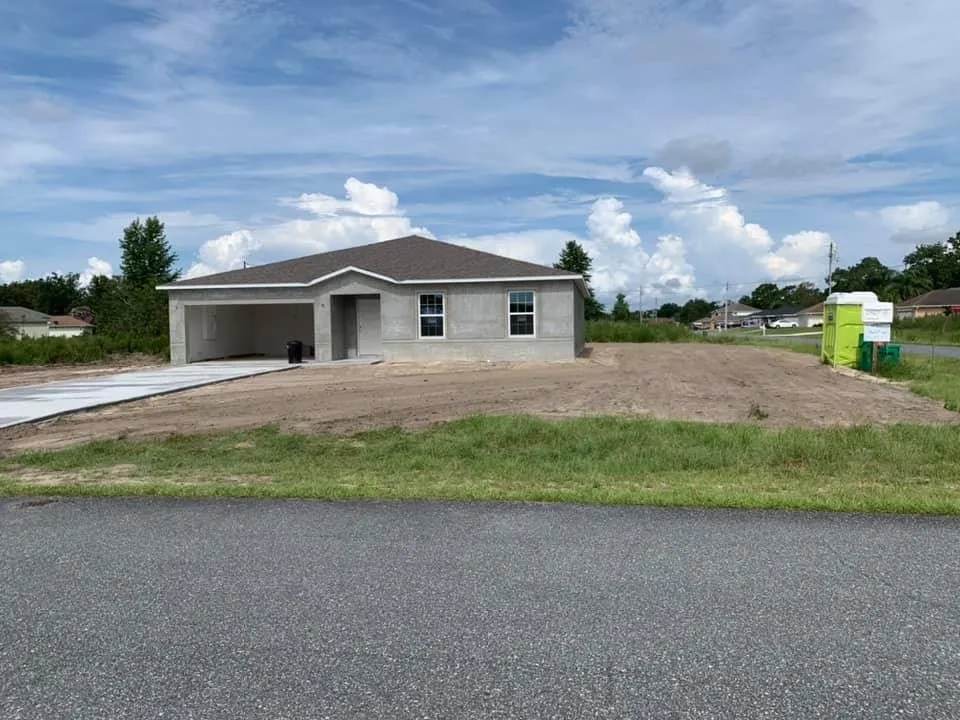 Top-rated lawn care service in Bushnell, FL by Taylor & Sons Ground Breaking LLC