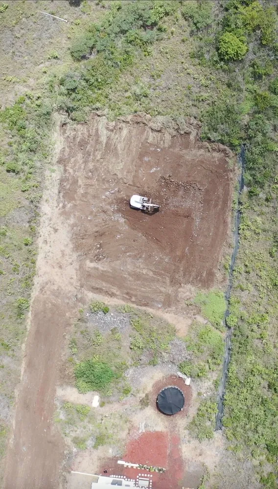 Custom yard maintenance in Naalehu, HI by Taylor Built Construction