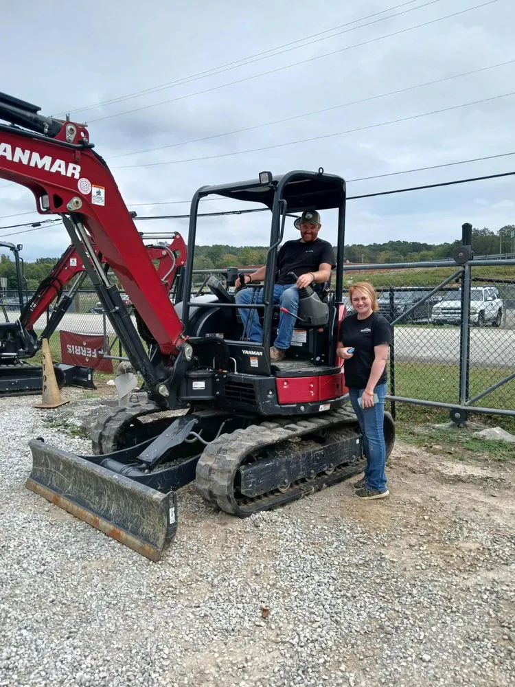 Top-rated residential landscaping for beautiful yards across Pikeville, TN - Taylor Excavation & Landscaping