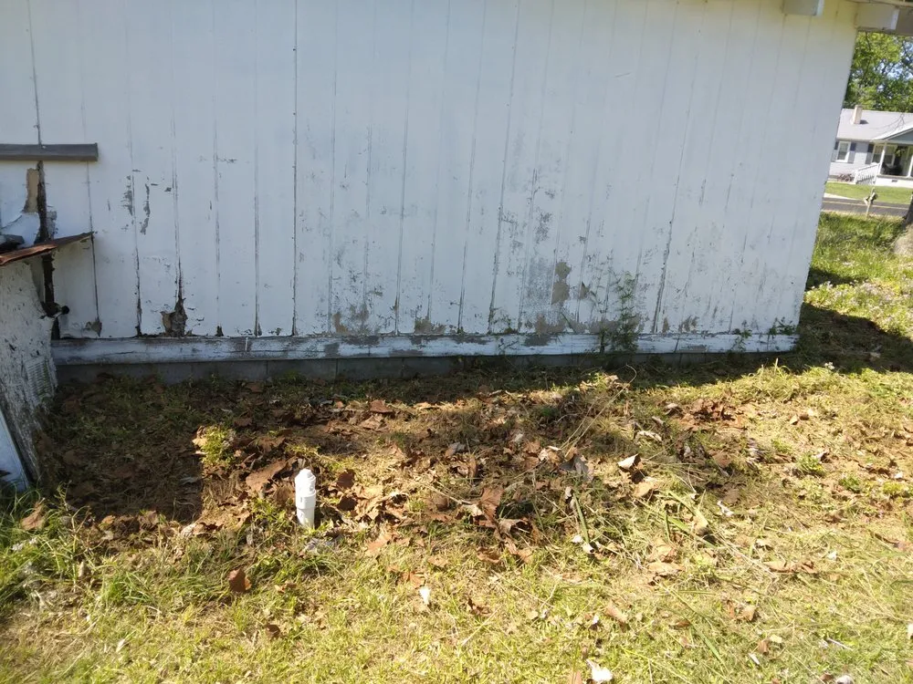 Custom lawn mowing service with custom design in Wallace, NC by Taylor landscaping and maintenance