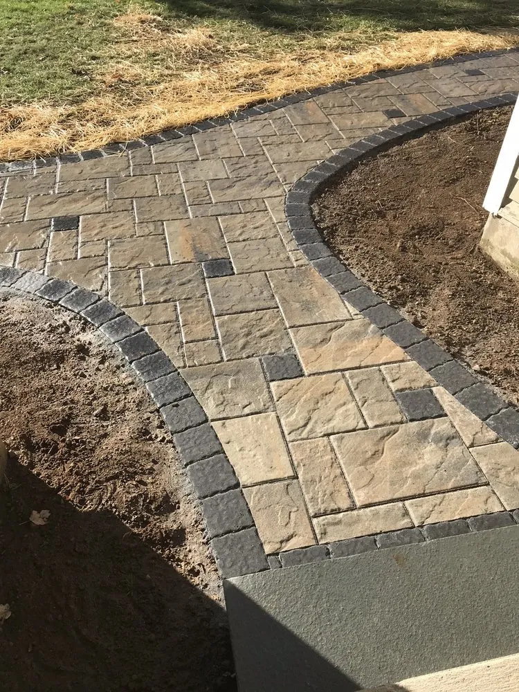 Local lawn mowing service experts serving South Windsor, CT - Taylor Landscaping