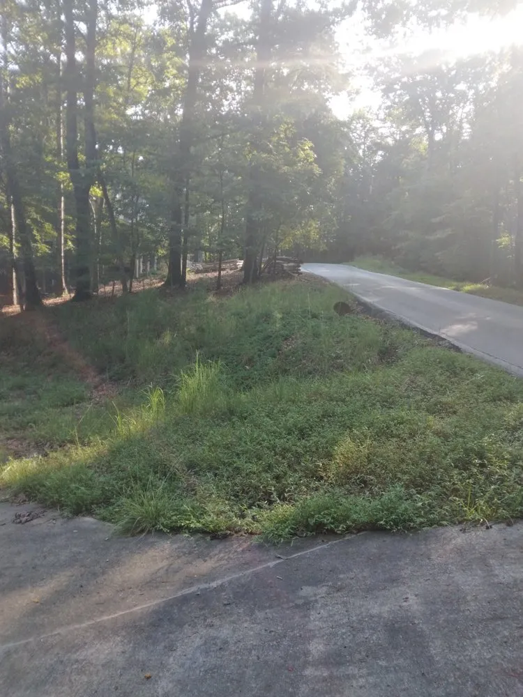 Top-rated yard maintenance in Jasper, GA - Taylor Lawn Care