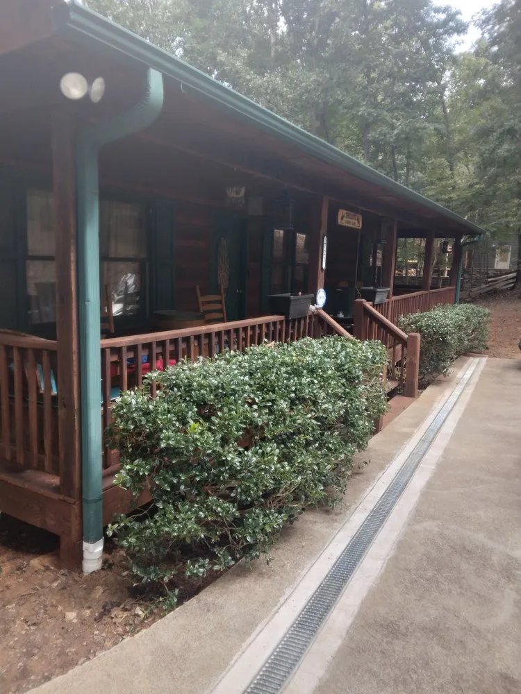 Local yard cleanup service in Jasper, GA by Taylor Lawn Care