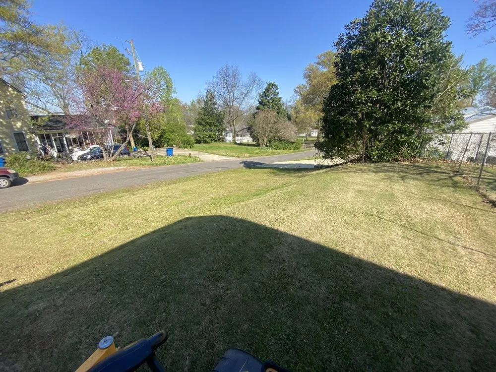 Local lawn care service in Oxford, AL - Taylor Lawn Care