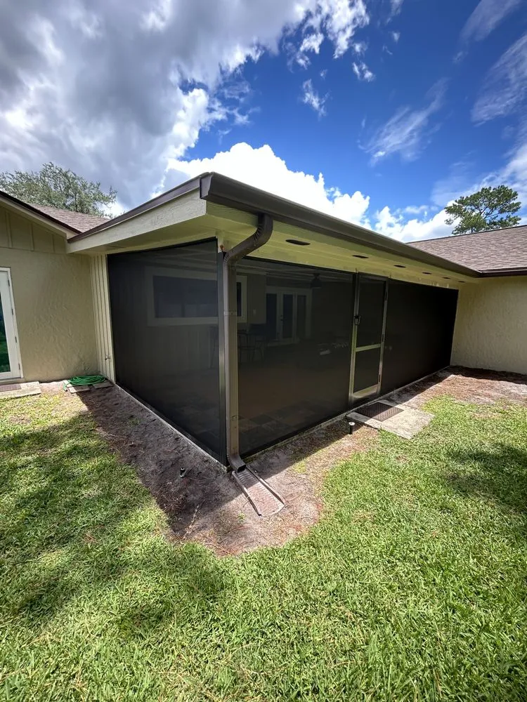 Affordable outdoor landscaping in Sebring, FL - Taylor Screening