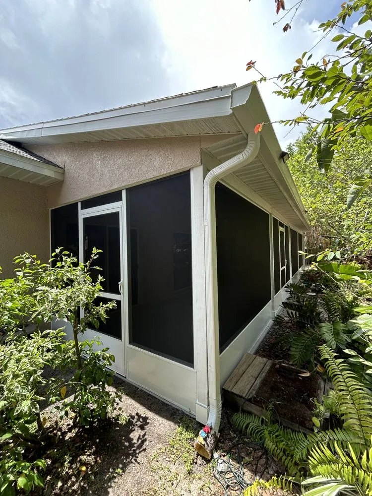 Trusted landscape installation for residential properties across Sebring, FL - Taylor Screening