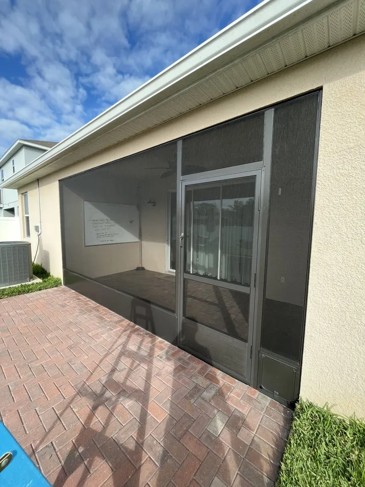 Expert lawn care service in Sebring, FL - Taylor Screening