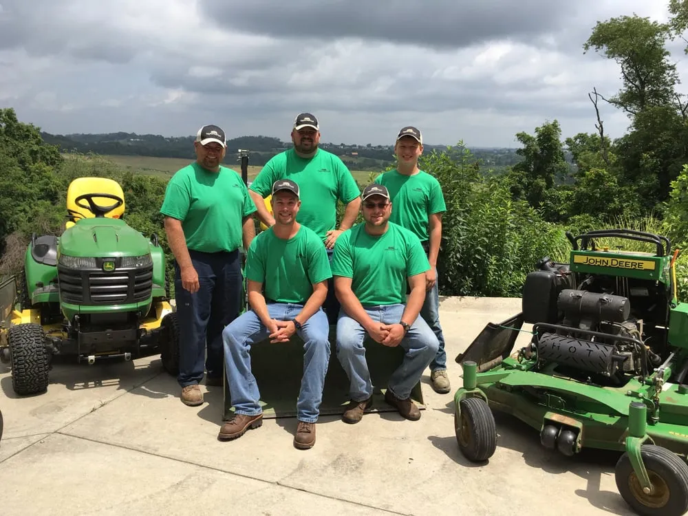 Professional outdoor landscaping in Saint Clairsville, OH by TayloredTurf