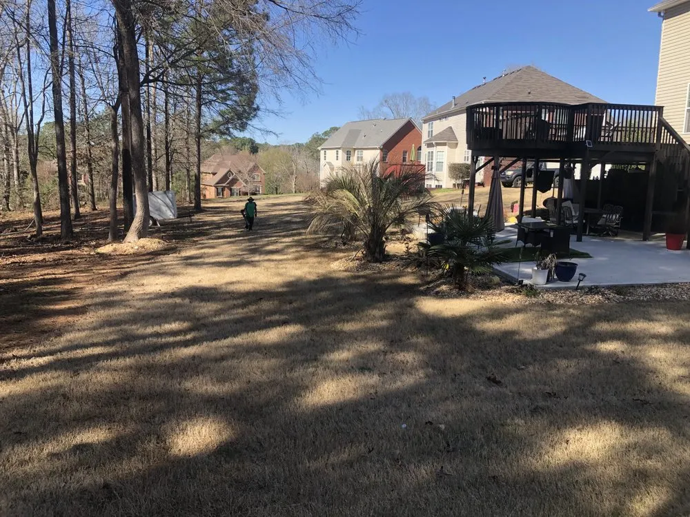 Trusted yard cleanup service experts serving Stone Mountain, GA - Taylor’s Lawn Care