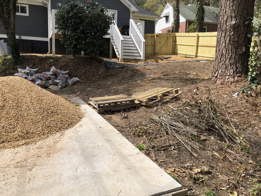 Reliable garden landscaping for year-round maintenance in Stone Mountain, GA by Taylor’s Lawn Care