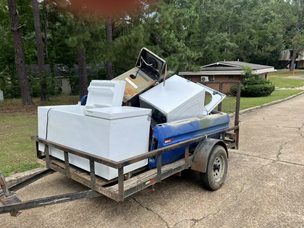 Custom residential landscaping for year-round maintenance across Perkinston, MS - Taylor’s Scrap Lawn Service