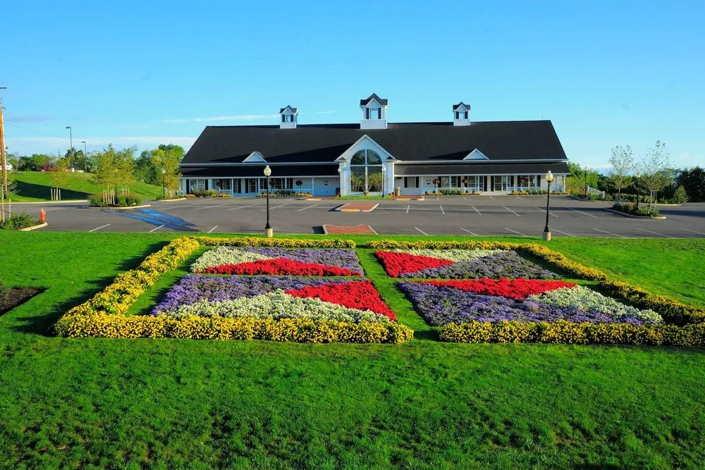 Custom garden landscaping in Wooster, OH - Taylor’s Tree And Outdoor Services