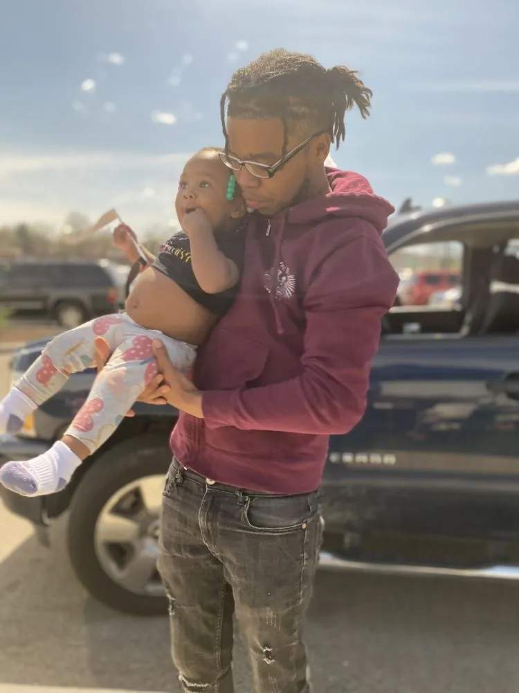 Local yard cleanup service experts serving Dayton, OH - TB Helps With It All