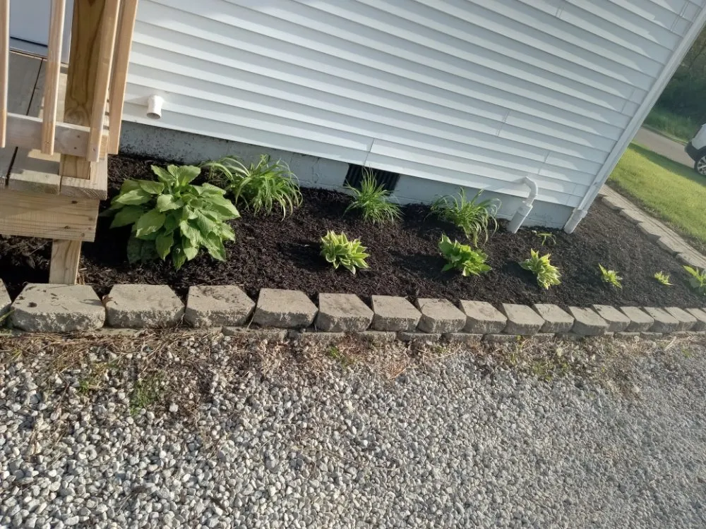 Reliable residential landscaping in Akron, OH - T&B Lawn and Garden Service