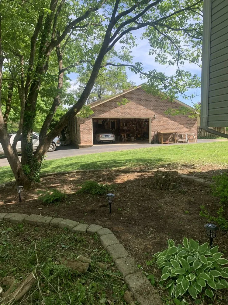 Trusted yard cleanup service in Cookeville, TN - T&B Lawn Care