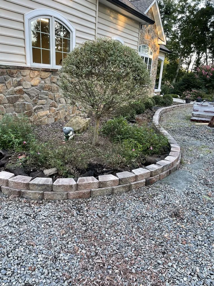 Affordable landscaping services experts serving Rising Sun, MD - T&B Lawn Care