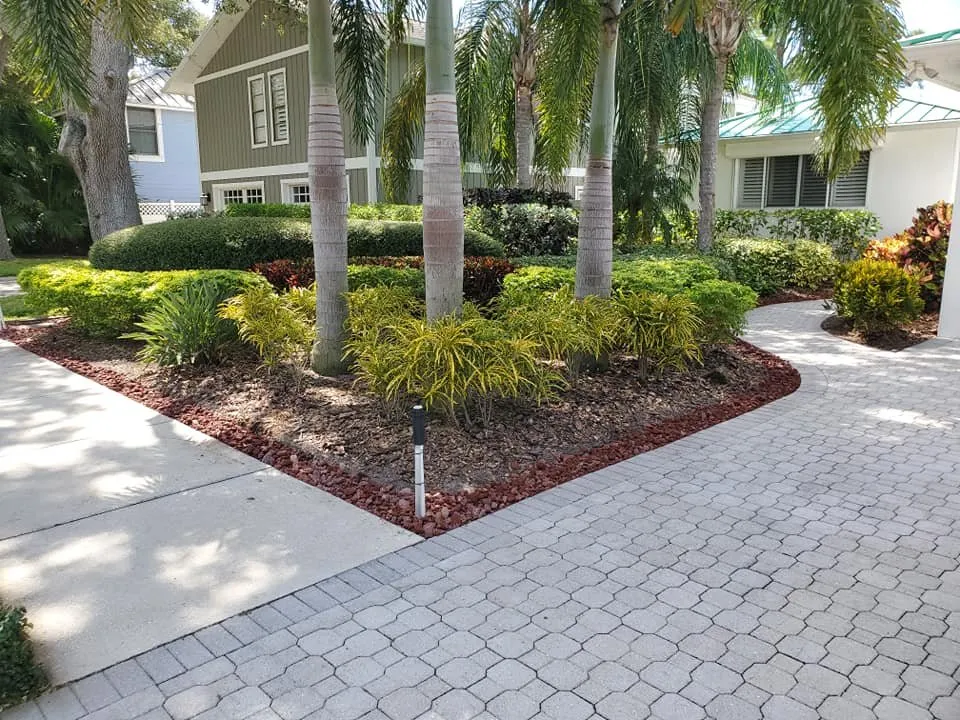 Reliable residential landscaping experts serving Largo, FL - TB Property Maintenance